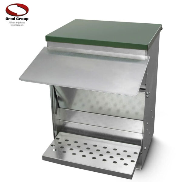 Treadle Poultry Feeder front cover